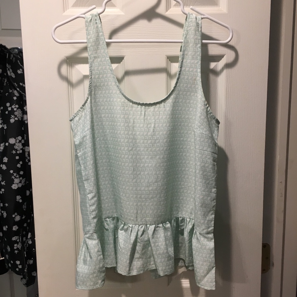 Loose fit peplum top